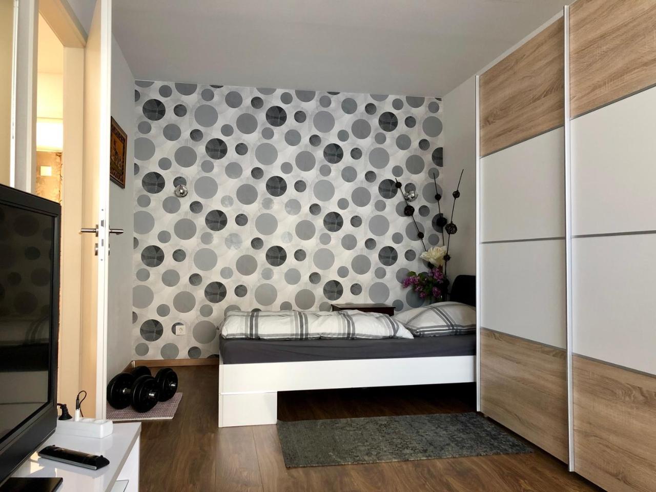 Profair Apartments Near Exhibition Center Hannover Eksteriør bilde